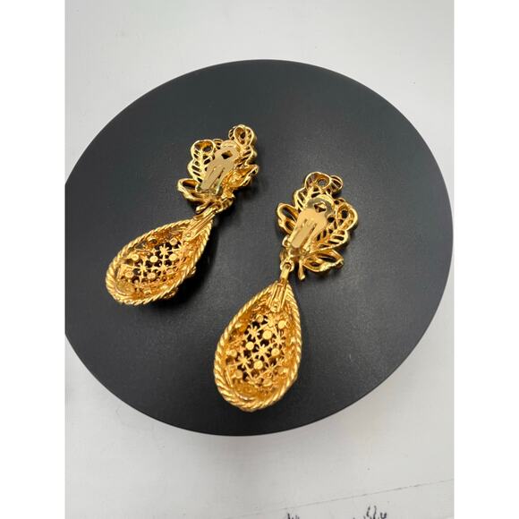 Jose Maria Barrera Avon Versatile Elegance Rhinestone Filigree Clip-On Earrings - Picture 5 of 10